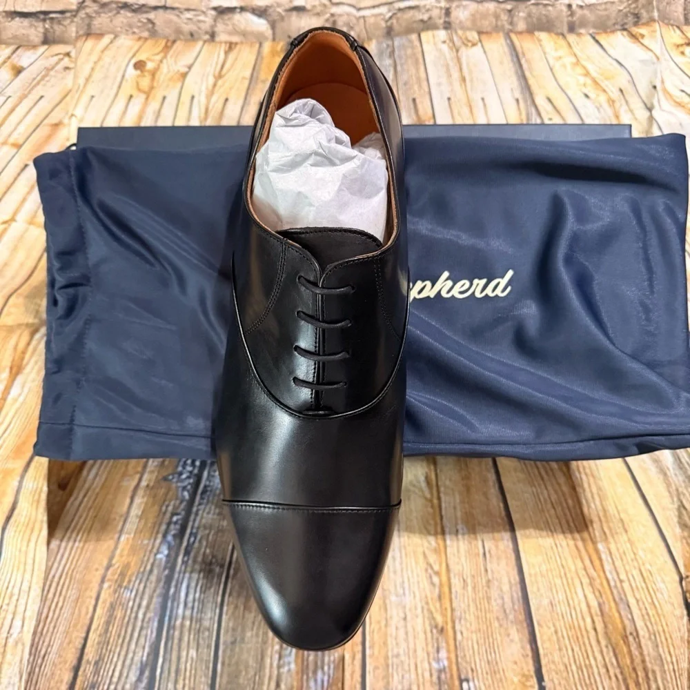NIB Wolf & Shepherd Black Leather Closet Cap Toe Black Leather Oxfords